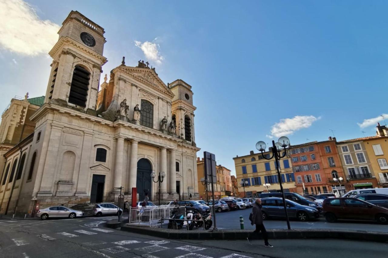 Le bon'appart - 50m de la cathédrale Montauban Exterior foto